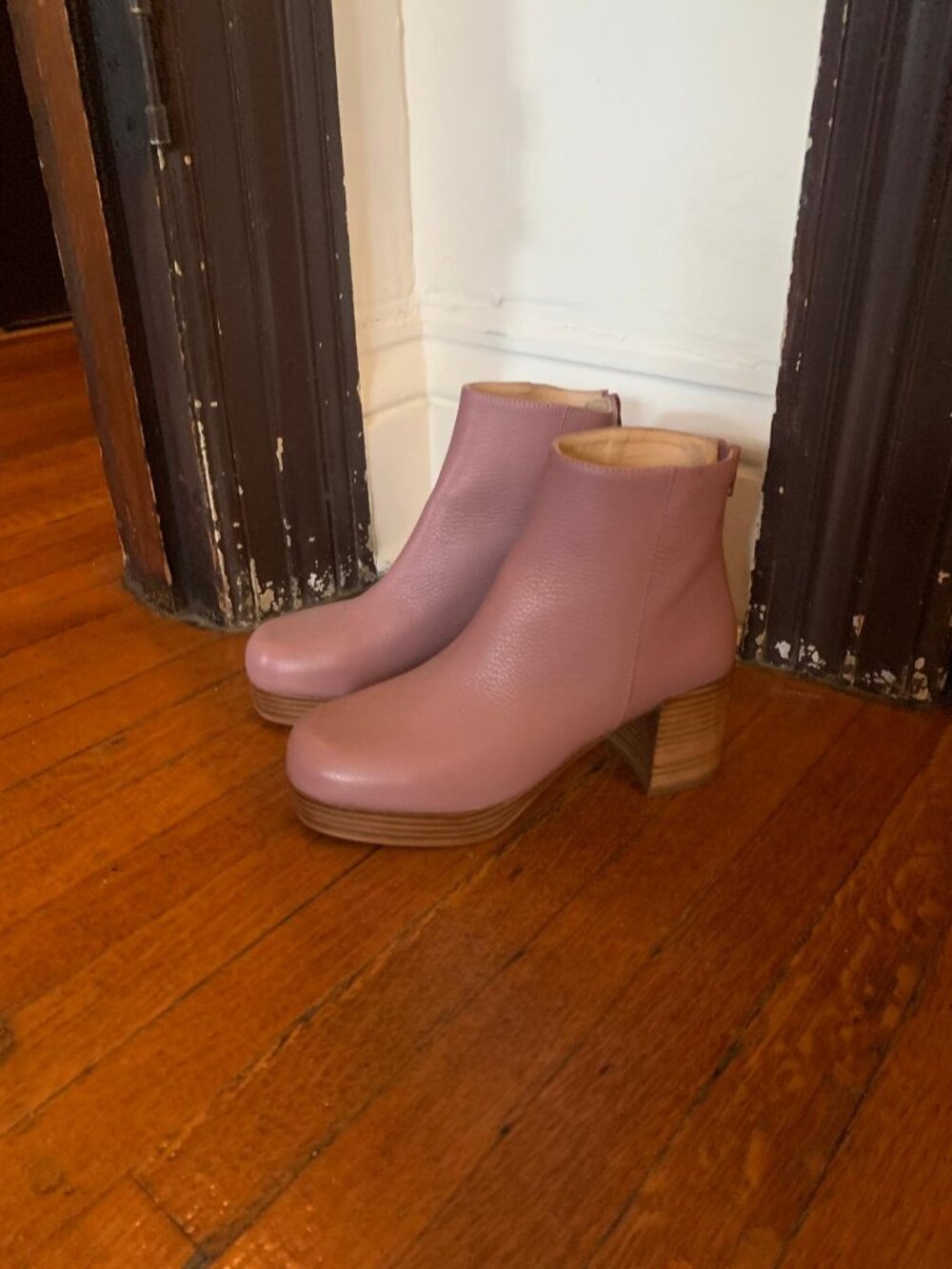 INTENTIONALLY BLANK SPEED PLATFORM BOOT (LILAC)